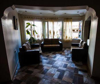 Hotel Cicek *