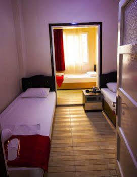 Hotel Cicek