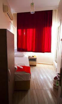 Cicek Hotel İzmir